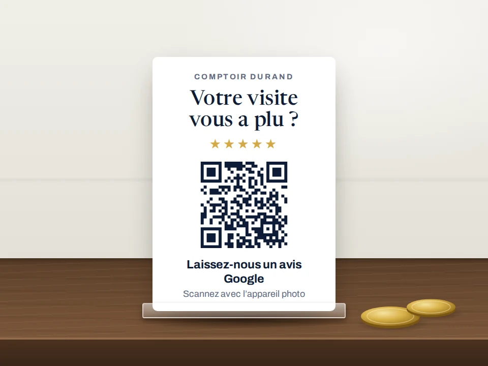 Aperçu accès anticipé : un chevalet avec un QR code posé sur le comptoir d’un négociant, à côté de deux pièces d’or. On y lit : Votre visite vous a plu ? Laissez-nous un avis Google.